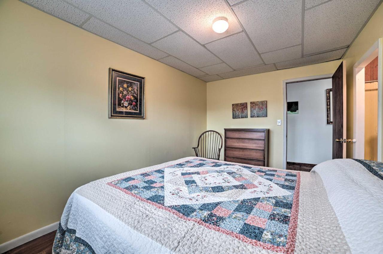 Walkable St Ignace Condo With Lake Huron Views Saint Ignace Exteriör bild