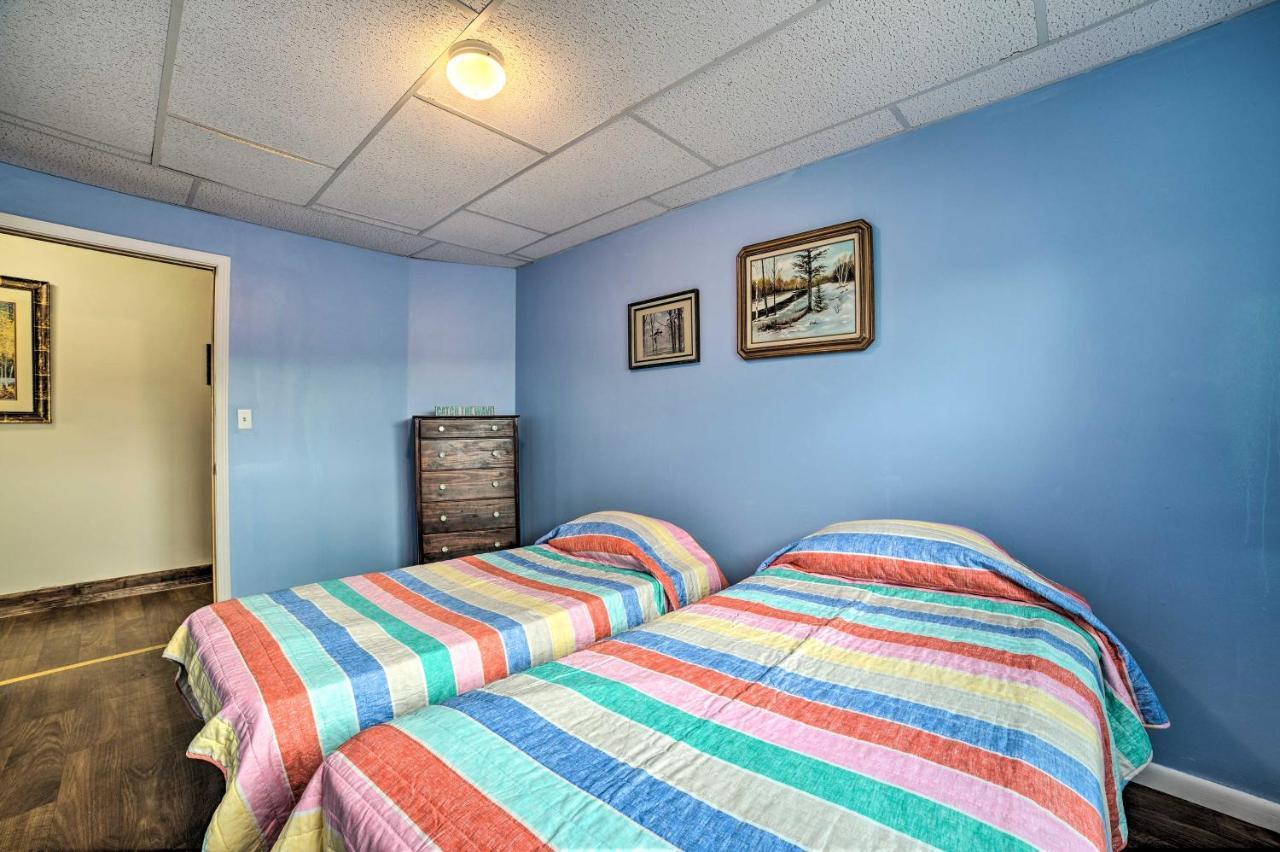 Walkable St Ignace Condo With Lake Huron Views Saint Ignace Exteriör bild